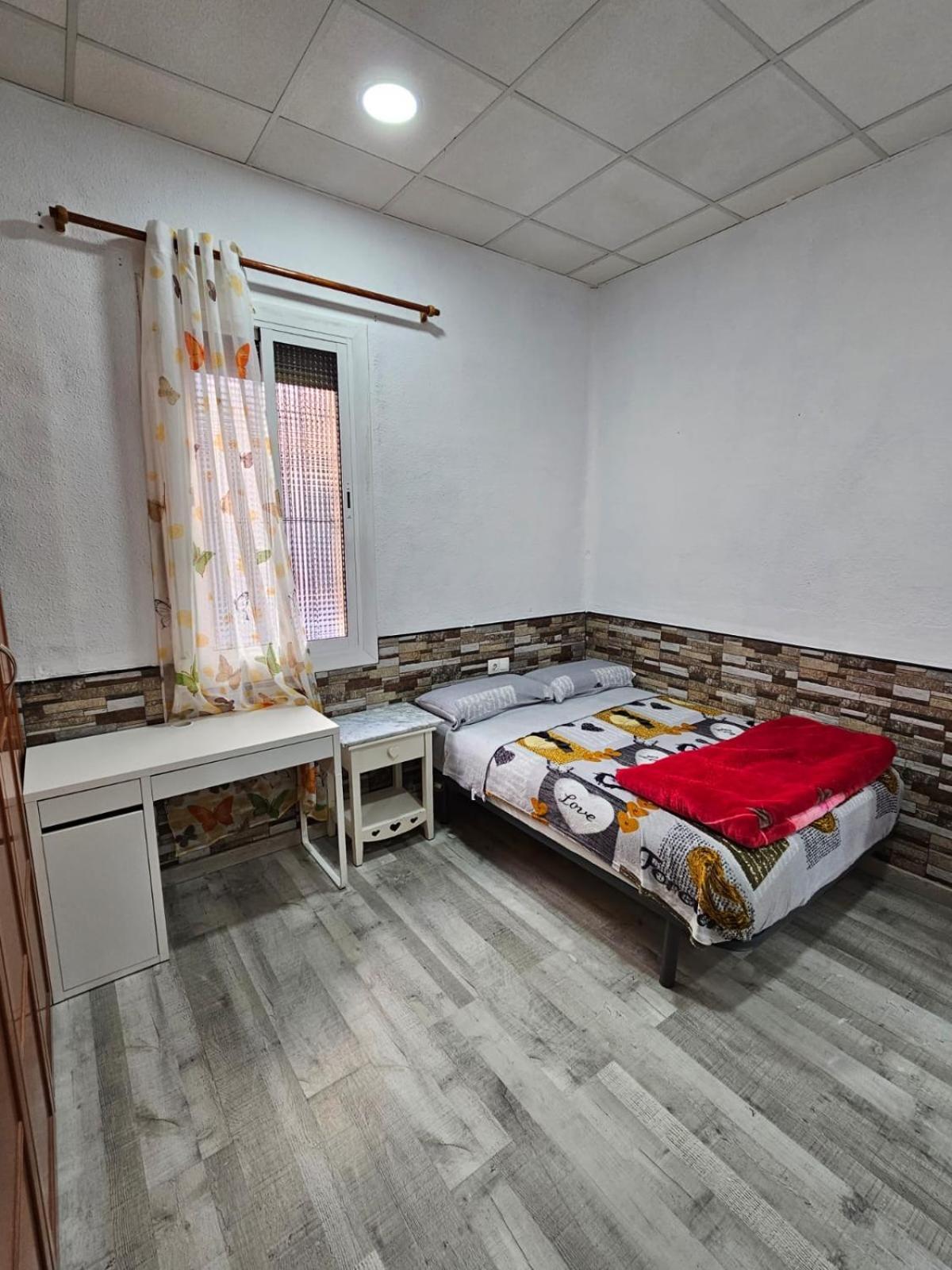 Habitacion Doble Con Bano Privado L'Hospitalet de Llobregat Esterno foto